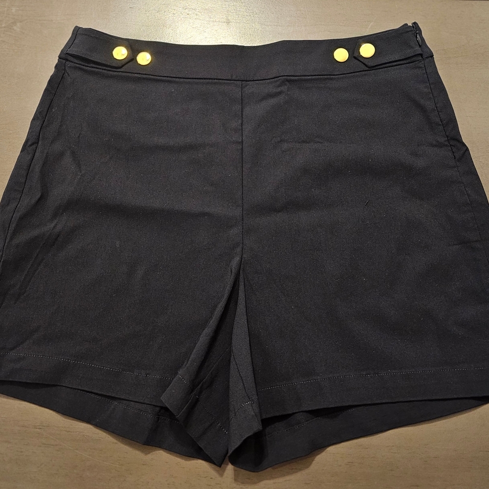 INC International Concepts Regular High Rise Black Shorts NWT Size 14